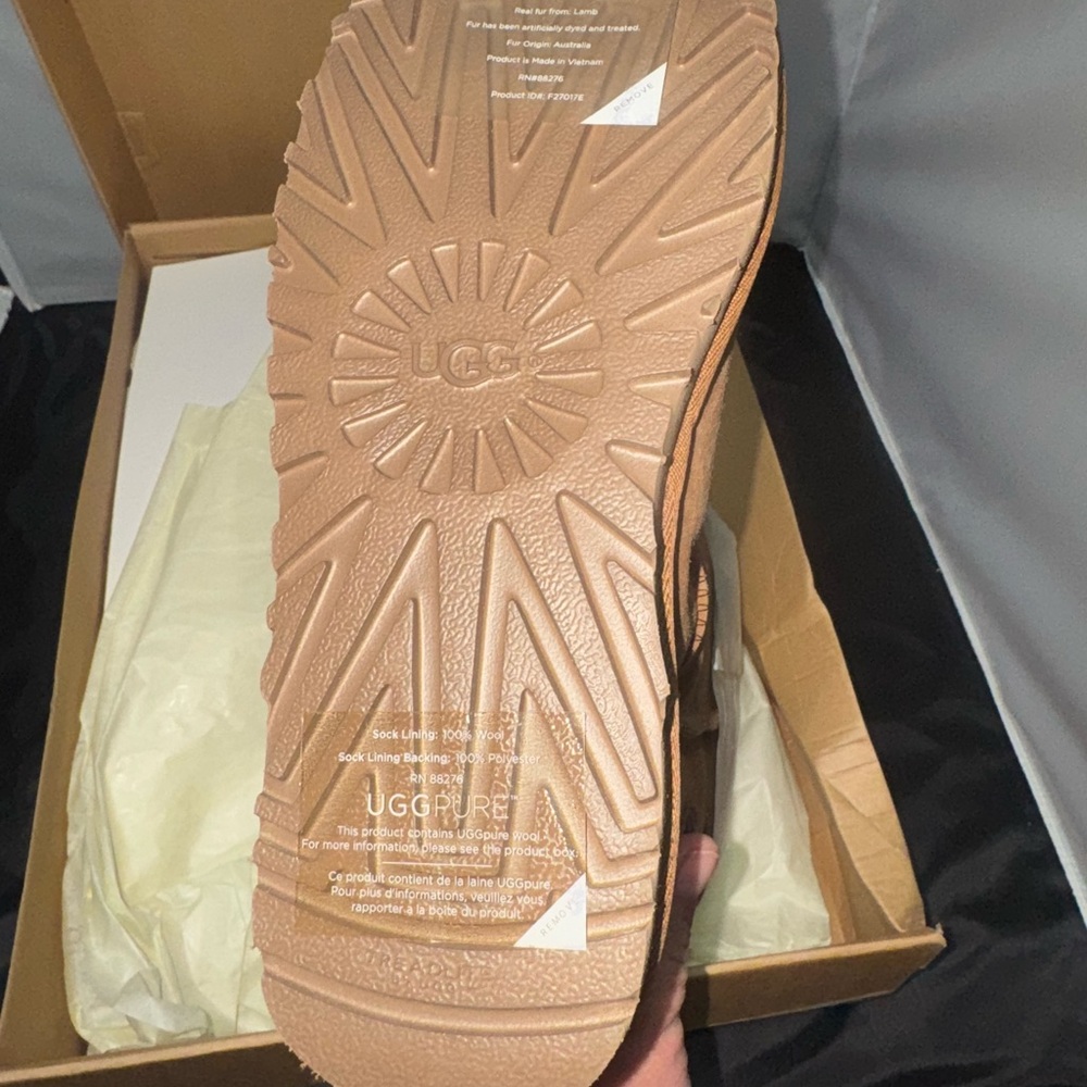 New UGG Kristabelle Tall boots - Corset lace up size 8
Chestnut - Picture 4 of 11